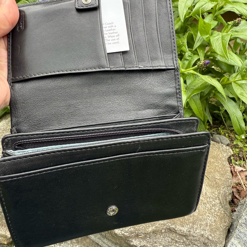 Coach Black LeatherBifold Wallet - Picture 9 of 11